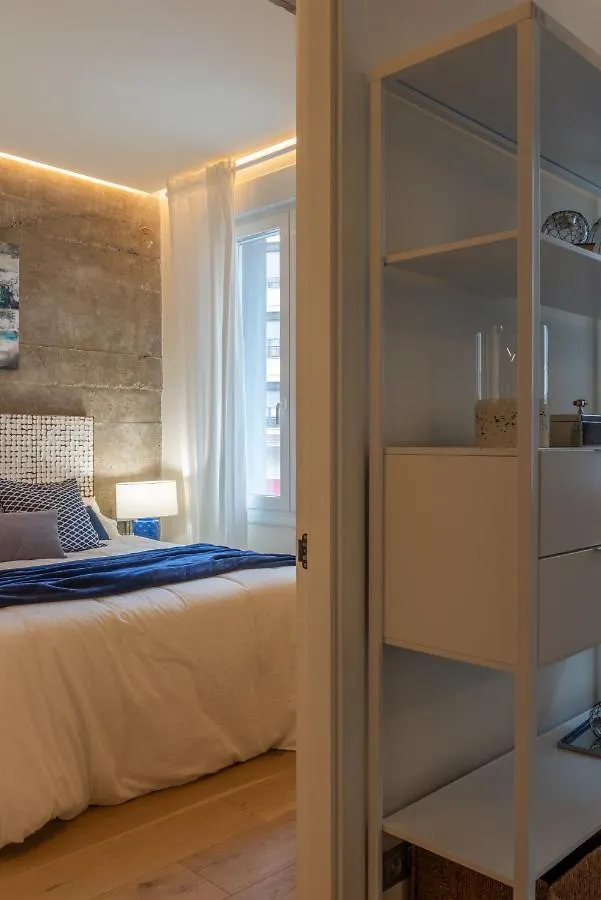 Alhondiga By Staynnapartments Bilbao 0*,
